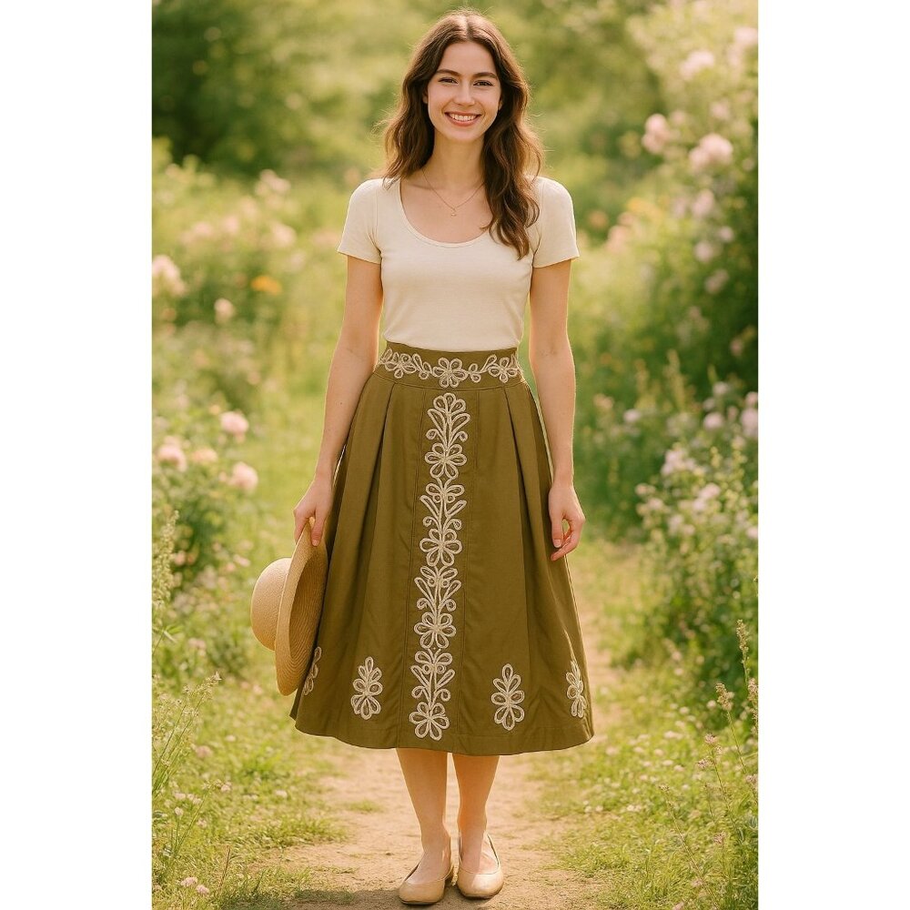 Chic Embroidered Khaki Midi Skirt